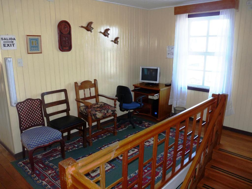 Hostal Opapa Juan Puerto Varas Exterior photo